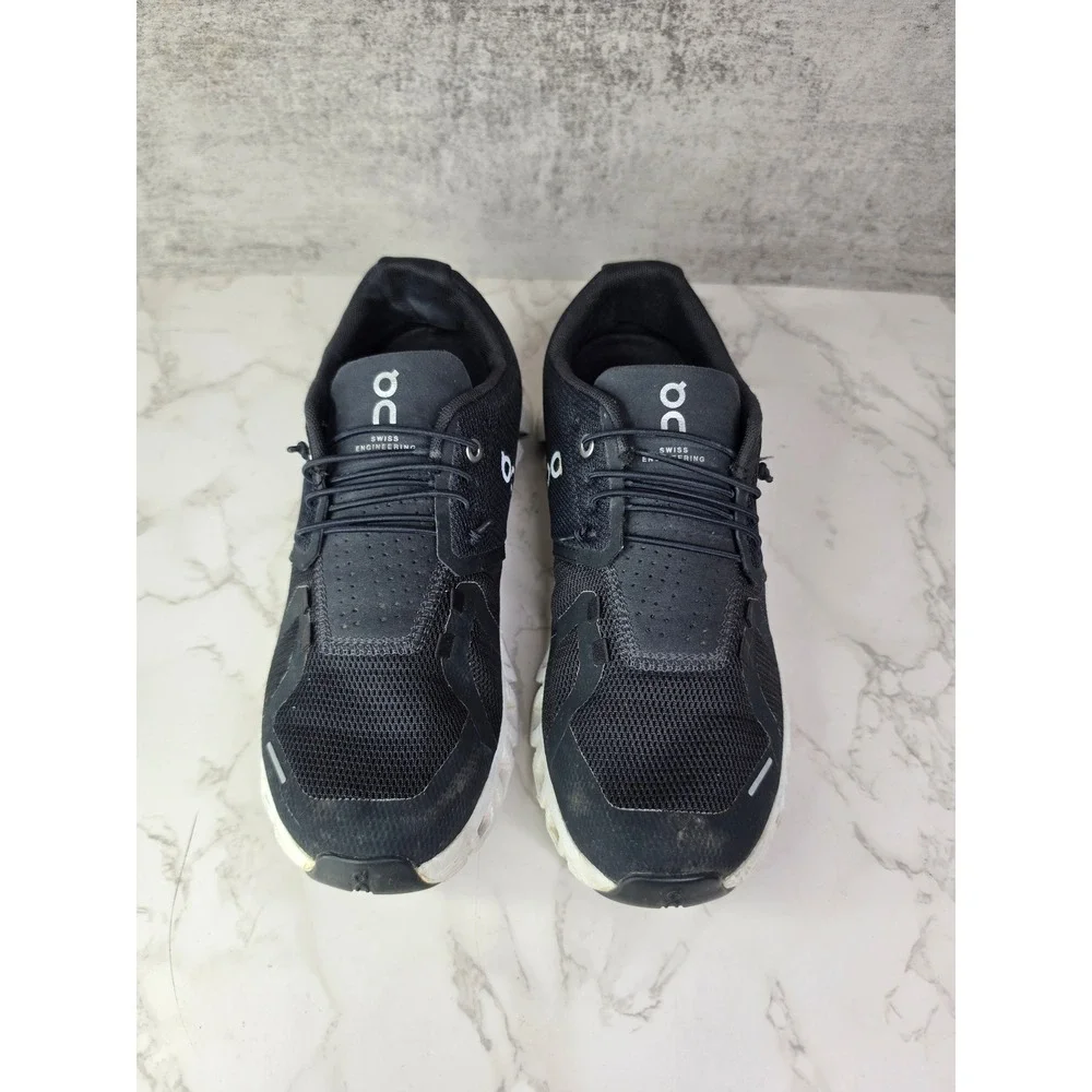 On Cloud 5 Womens Running Shoes Black White Stretch Lace 59.98904 Size 9